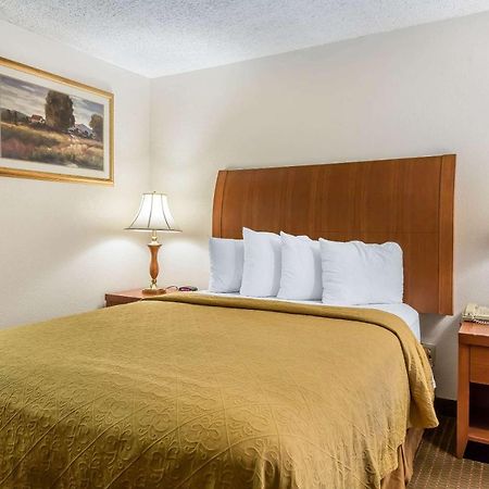 Quality Inn & Suites Bakersfield Ngoại thất bức ảnh