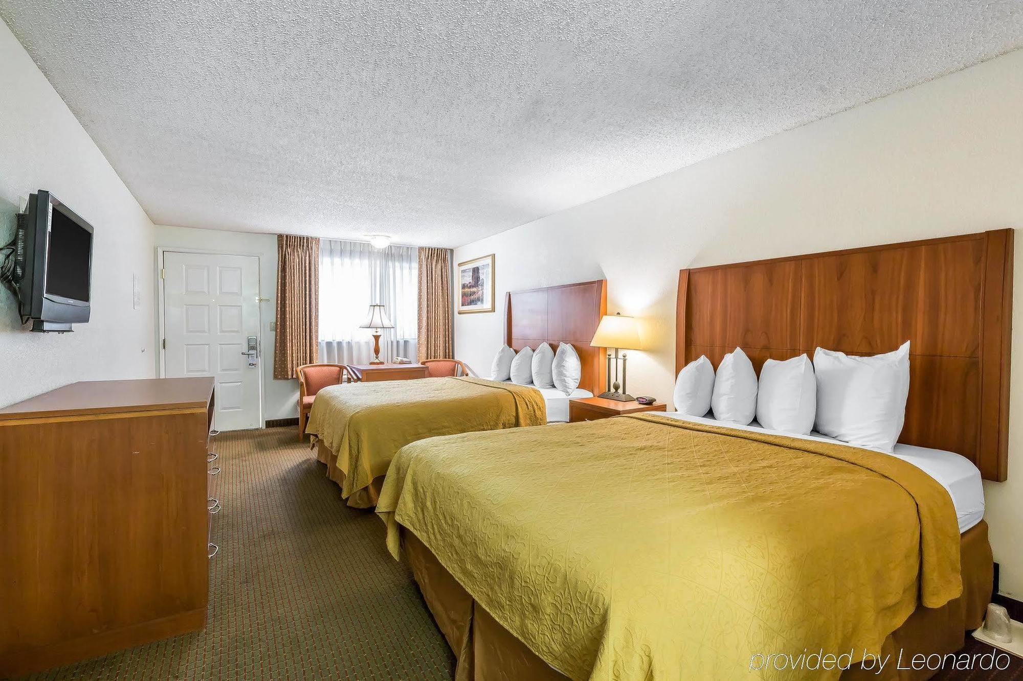 Quality Inn & Suites Bakersfield Ngoại thất bức ảnh