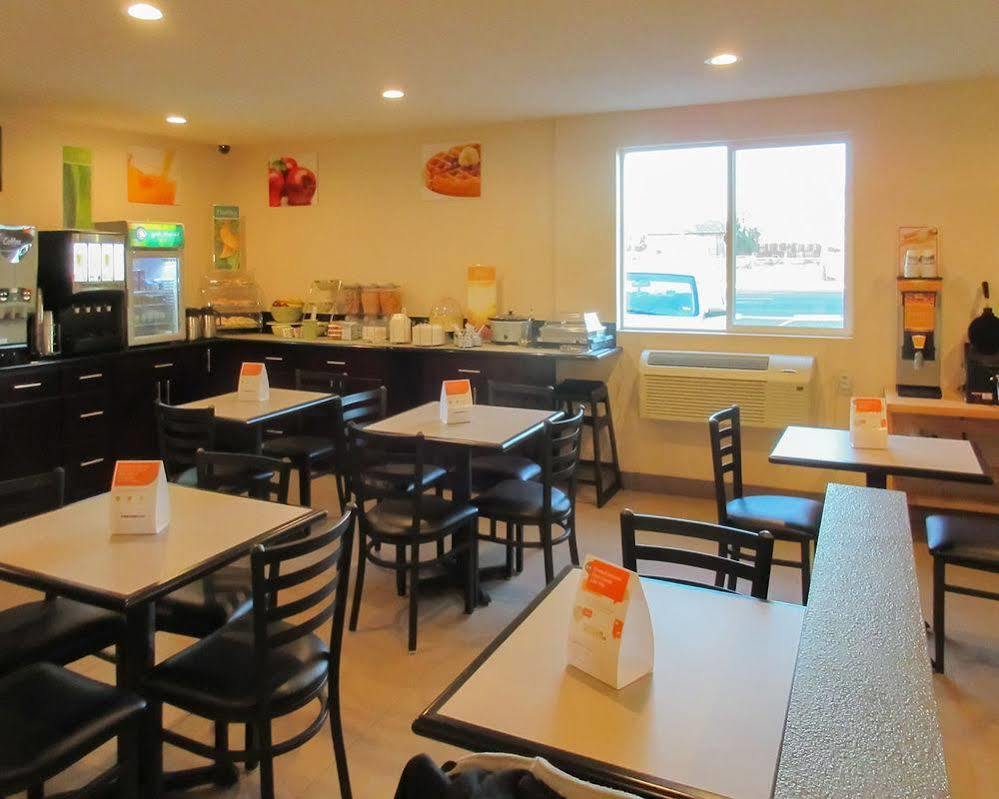 Quality Inn & Suites Bakersfield Ngoại thất bức ảnh